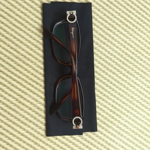 Glasses frames - Picture 3 of 9